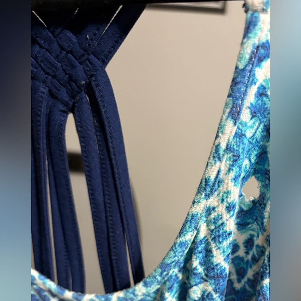 Blue Patterned Sleeveless Dress - Picture 2 of 6